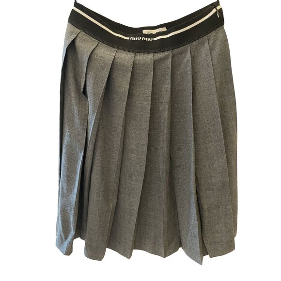 Miu Miu Womens Gray Pleated Mini Skirt With Elastic Waistband - Picture 1 of 16